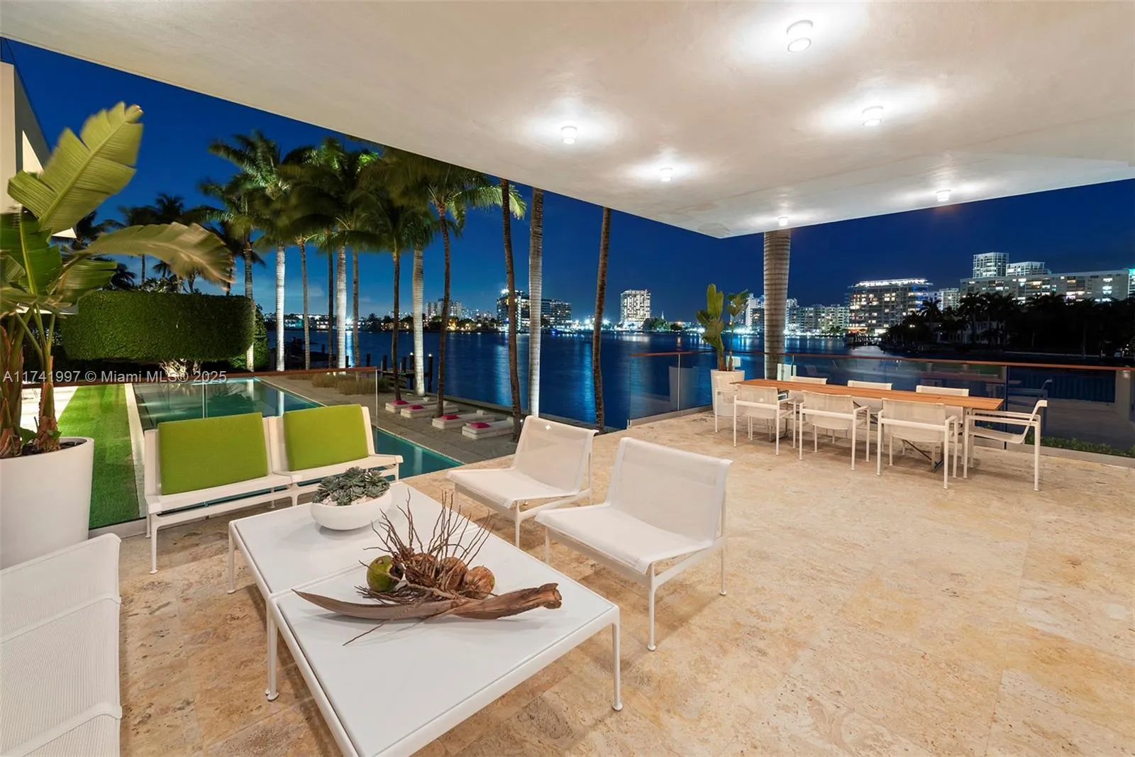 Miami Beach, Florida 33141, United States, 9 Bedrooms Bedrooms, ,14 BathroomsBathrooms,Residential,Active,783