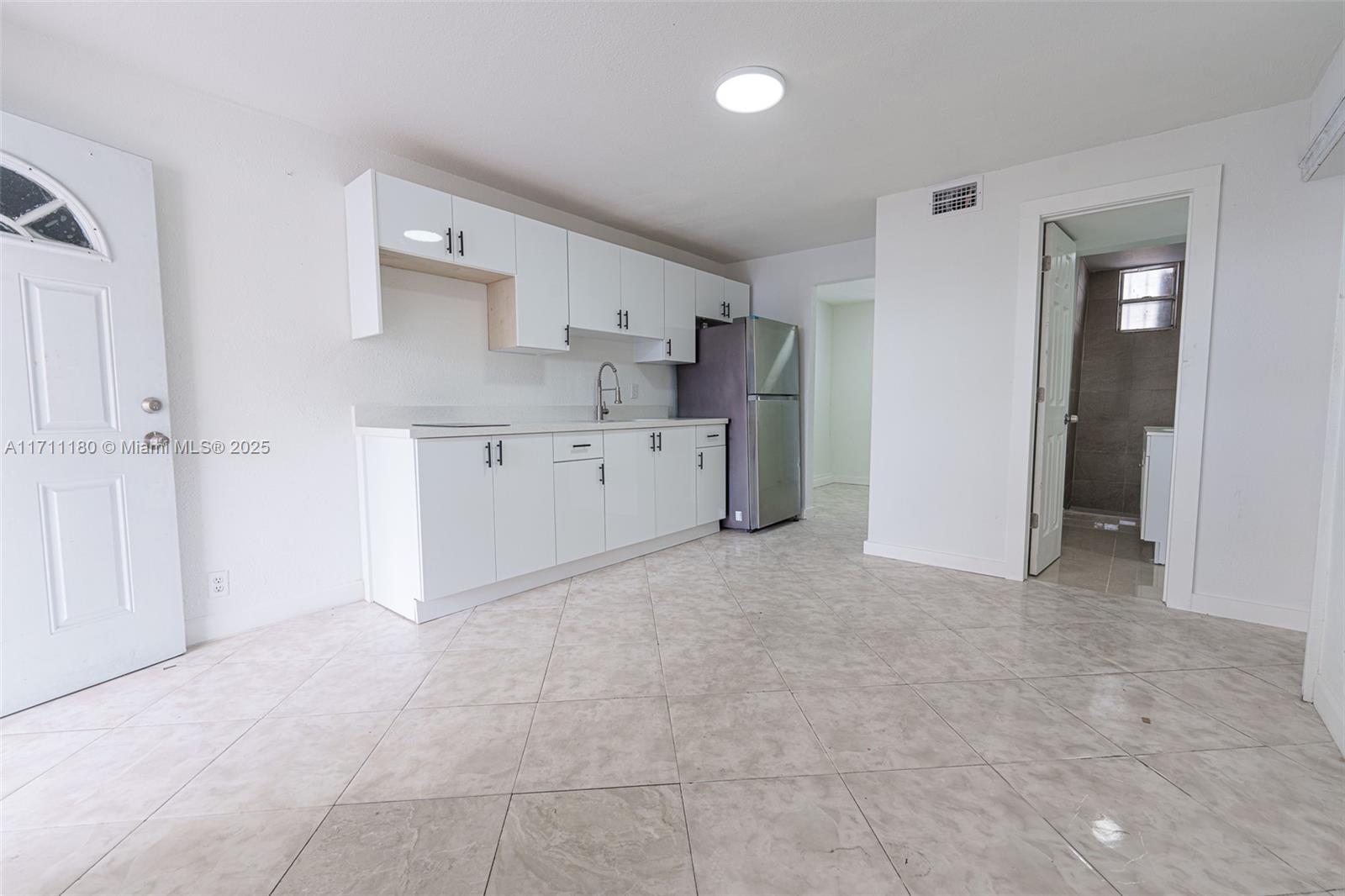 Rental Property at 2801 Nw 103rd St 2, Miami, Broward County, Florida - Bedrooms: 2 
Bathrooms: 1  - $1,950 MO.