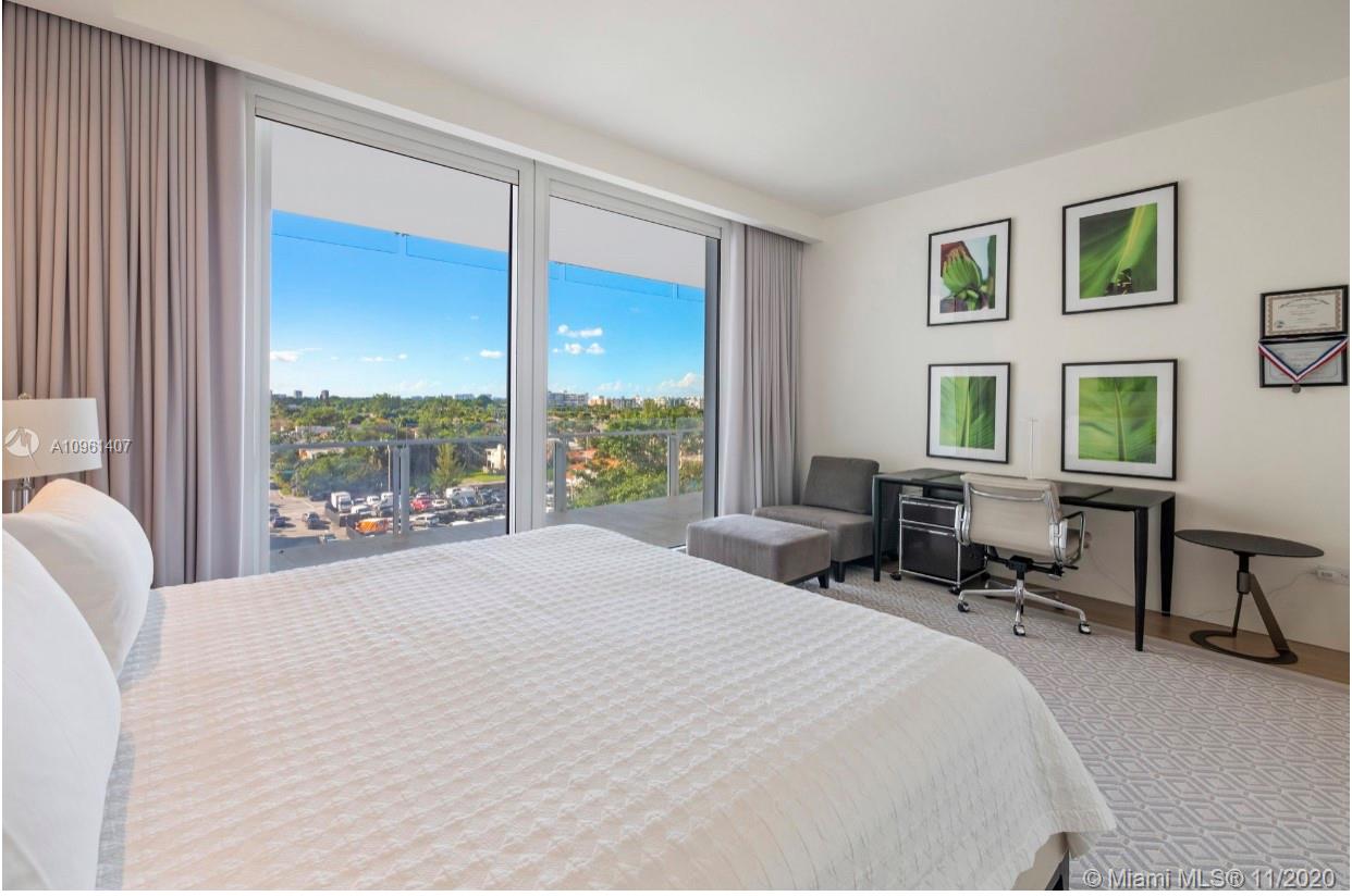 SURF CLUB CONDO - Residential