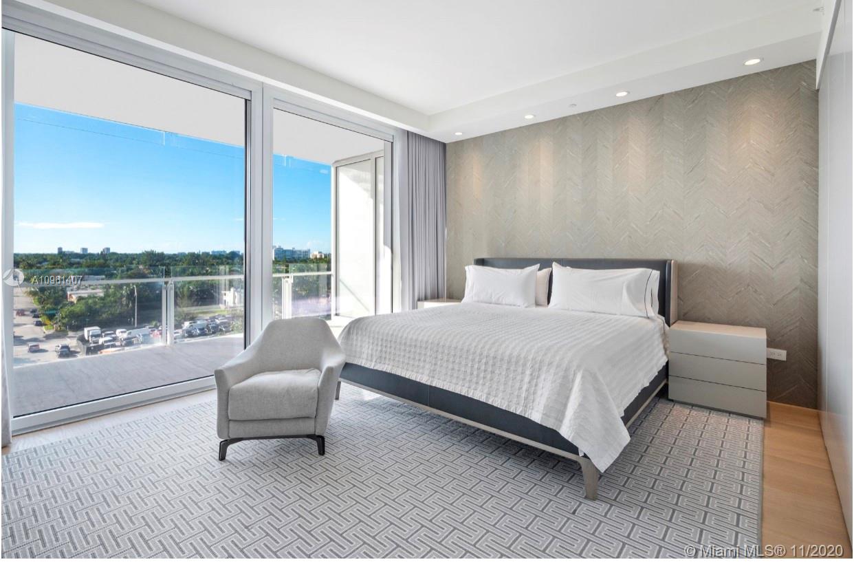 SURF CLUB CONDO - Residential