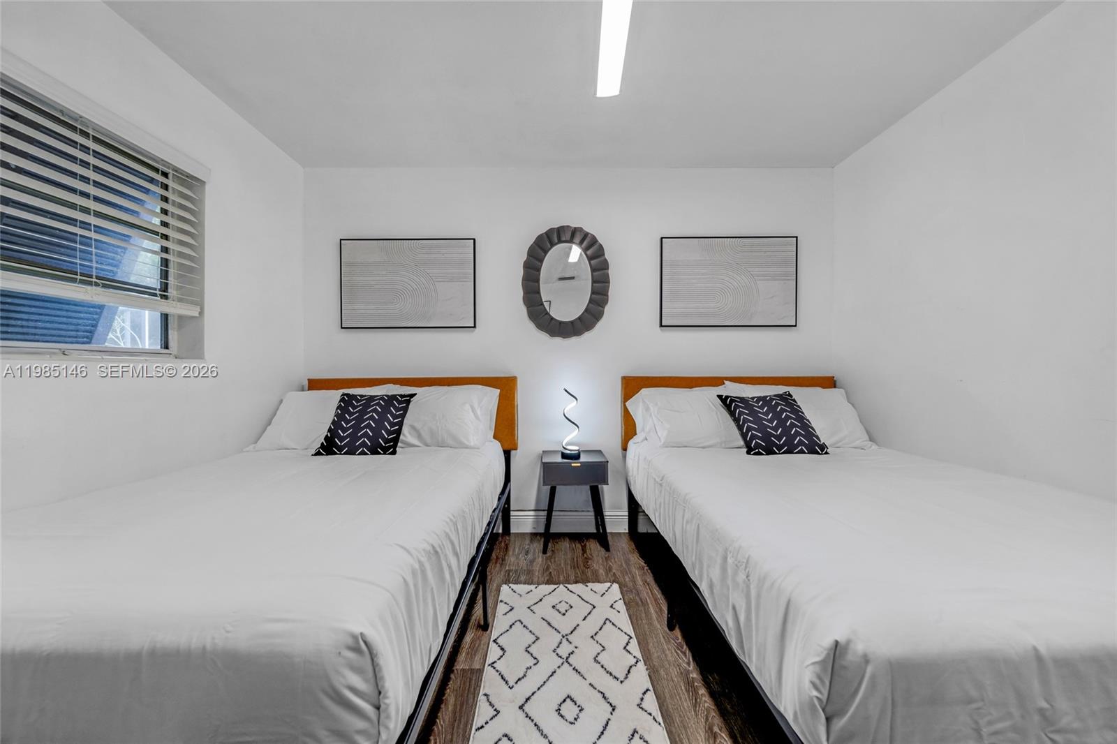 PASADENA LAKES - Residential