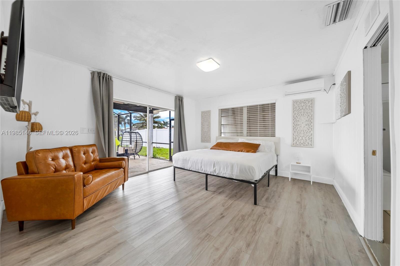 PASADENA LAKES - Residential