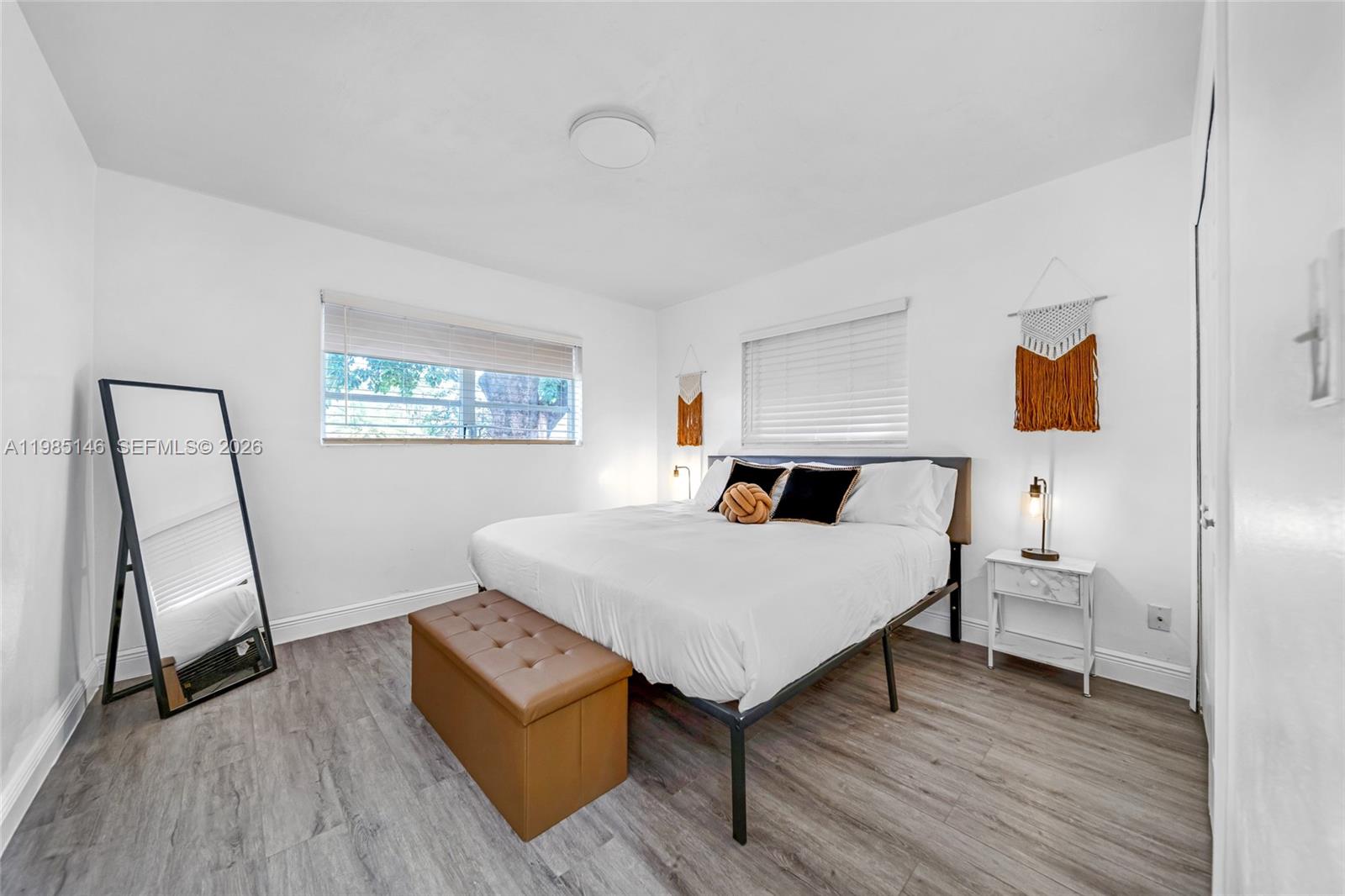 PASADENA LAKES - Residential