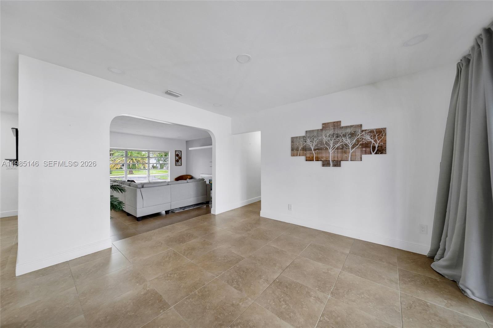 PASADENA LAKES - Residential