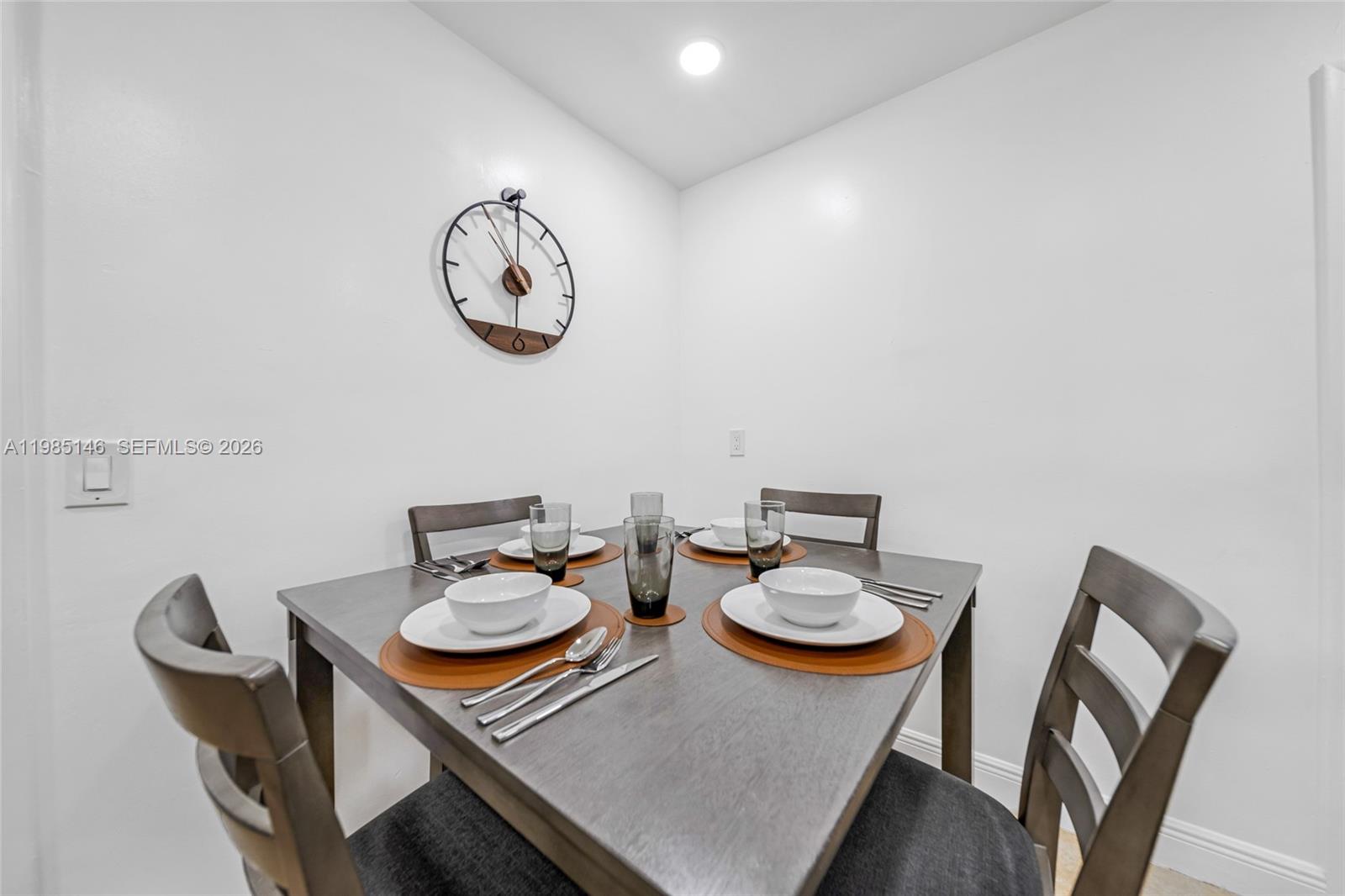 PASADENA LAKES - Residential