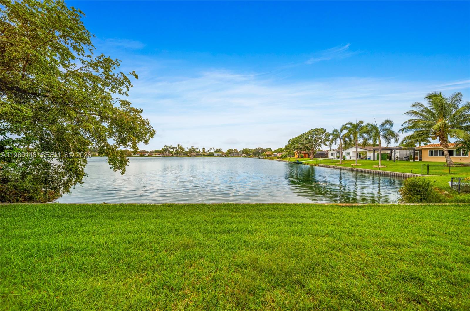 PASADENA LAKES - Residential