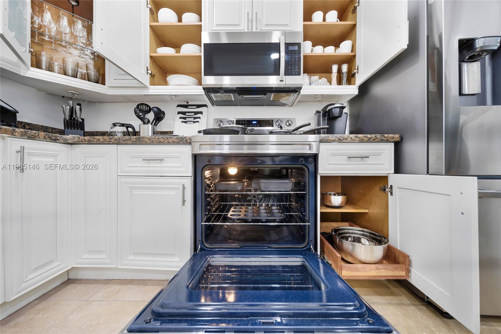 PASADENA LAKES - Residential