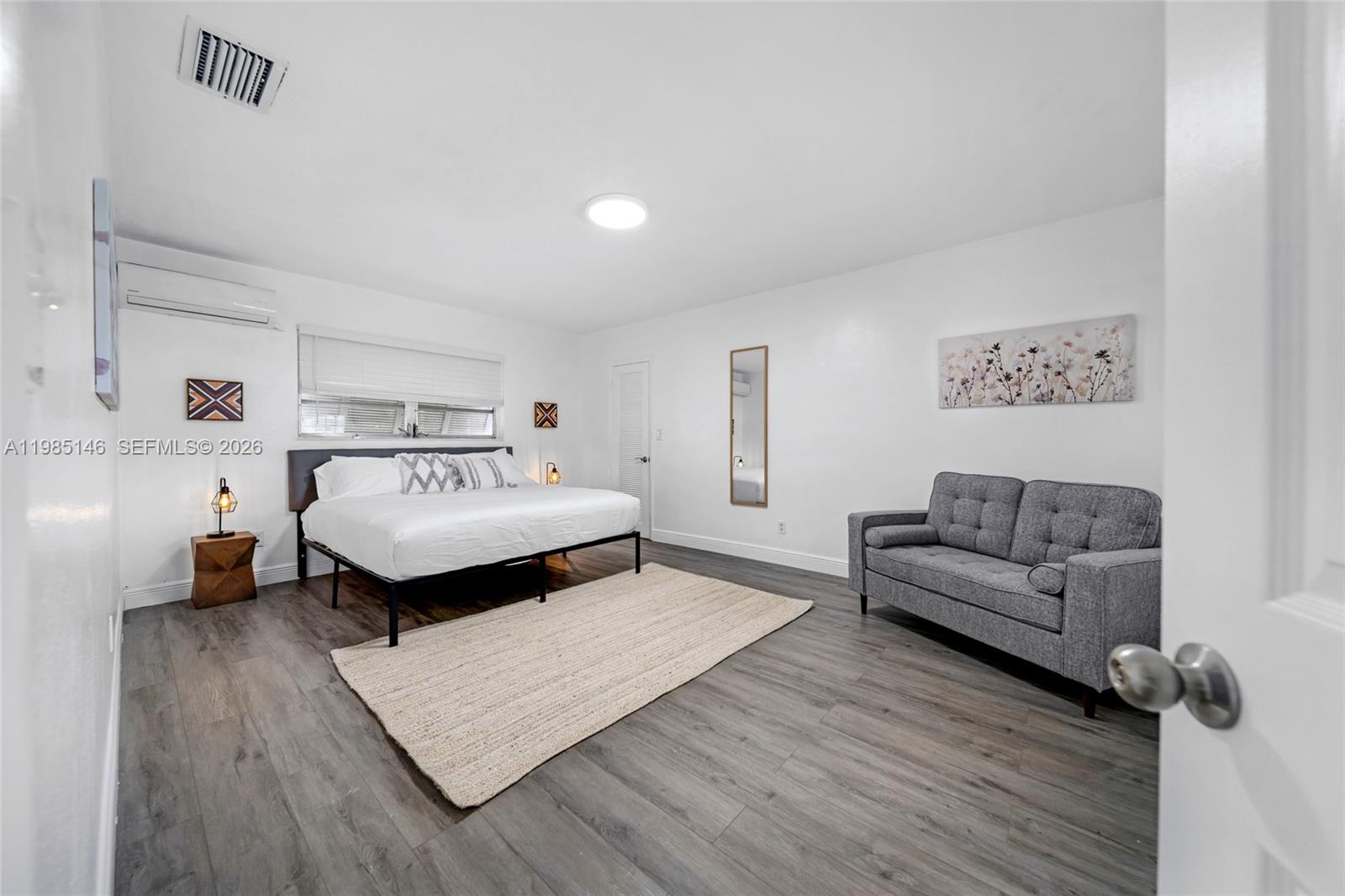 PASADENA LAKES - Residential