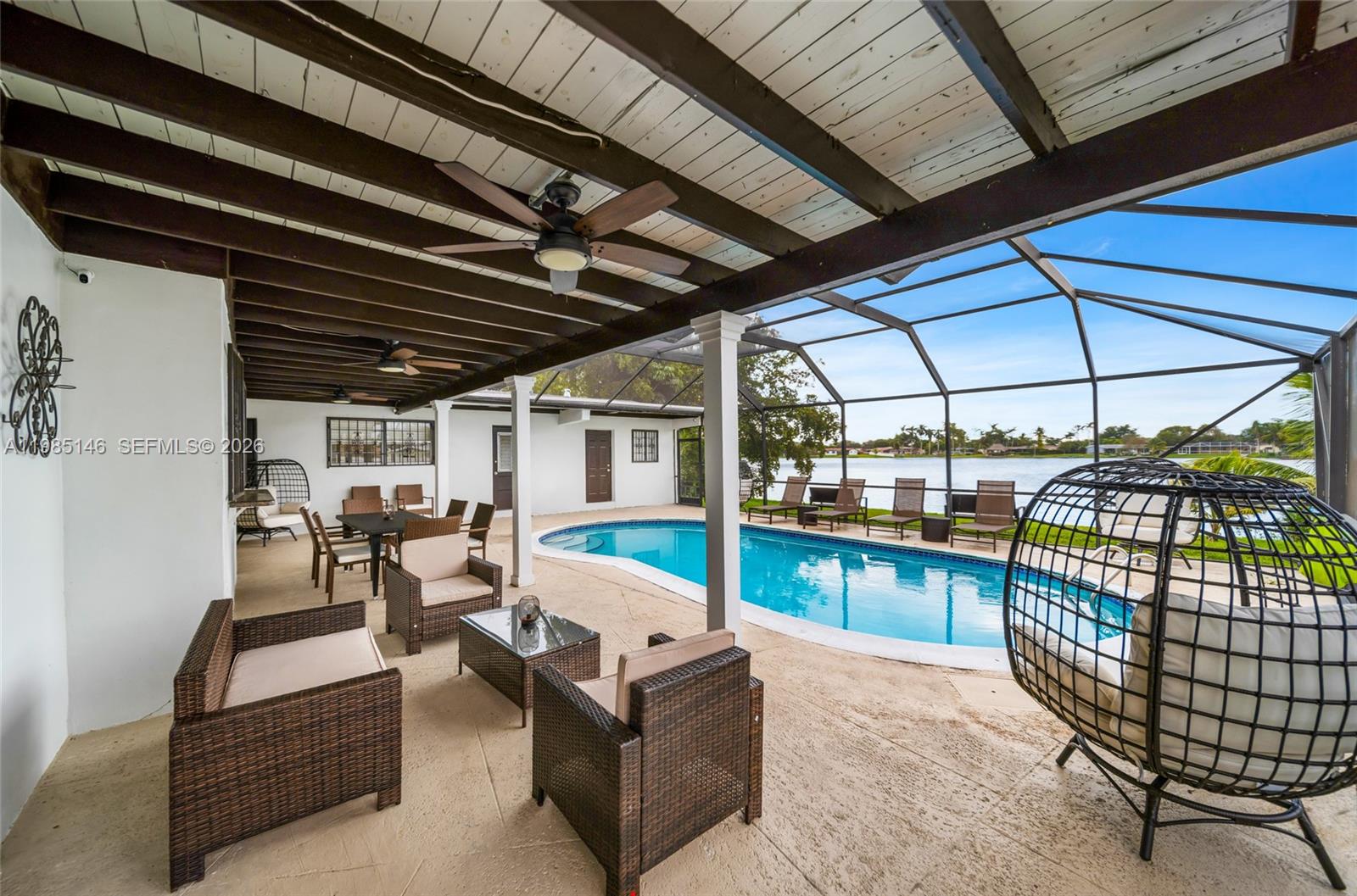 PASADENA LAKES - Residential