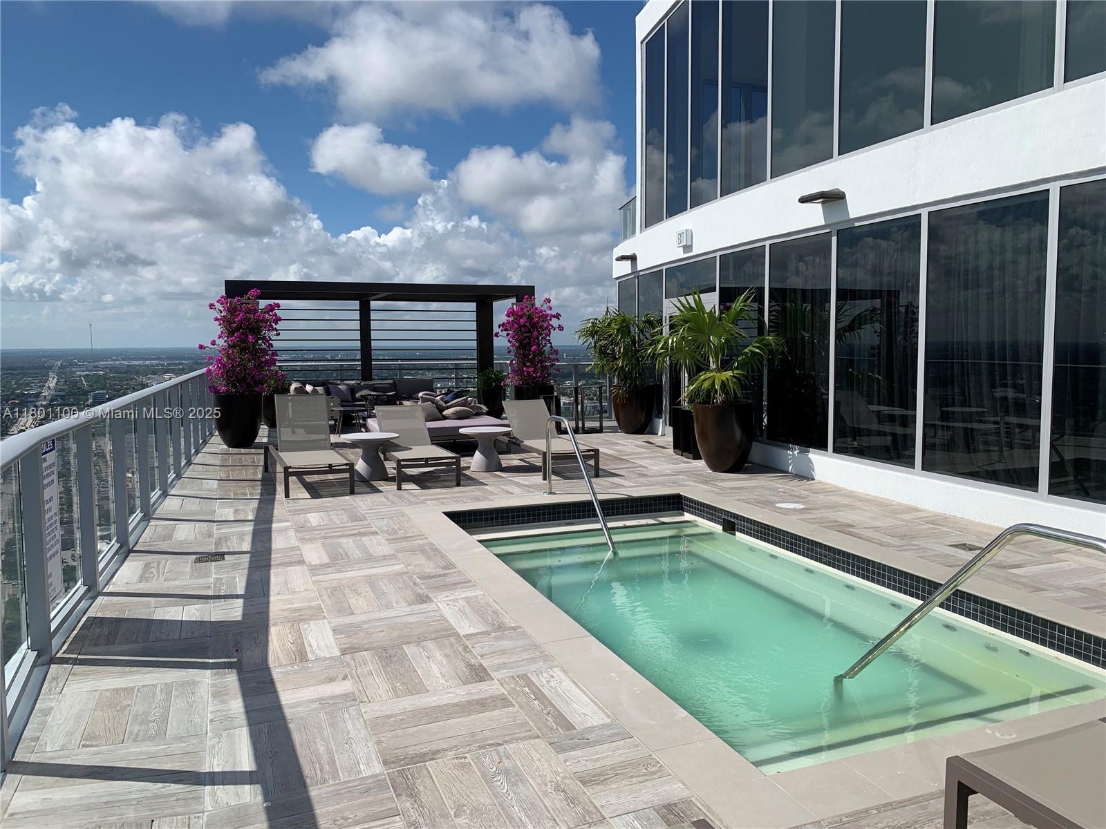 4010 SOUTH OCEAN CONDO HO - Residential