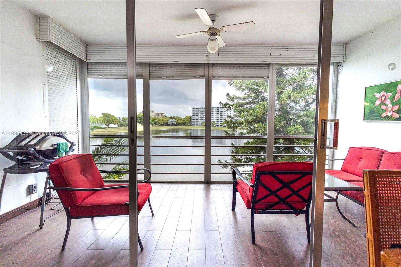 NO 6 PALM-AIRE COUNTRY CL - Residential Lease