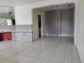 ISLE OF NORMANDY MIAMI VI - Residential Lease