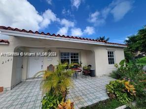 ISLE OF NORMANDY MIAMI VI - Residential Lease