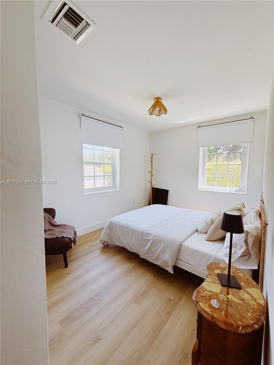 BISCAYNE PARK - Residential