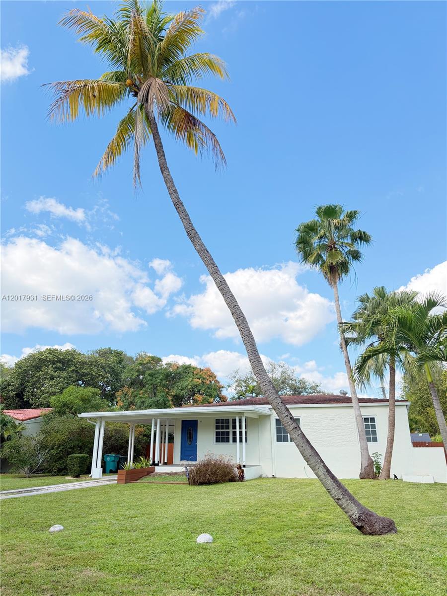BISCAYNE PARK - Residential