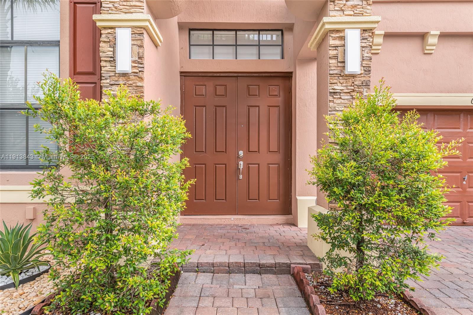 BAYWINDS OF ABACO - Residential