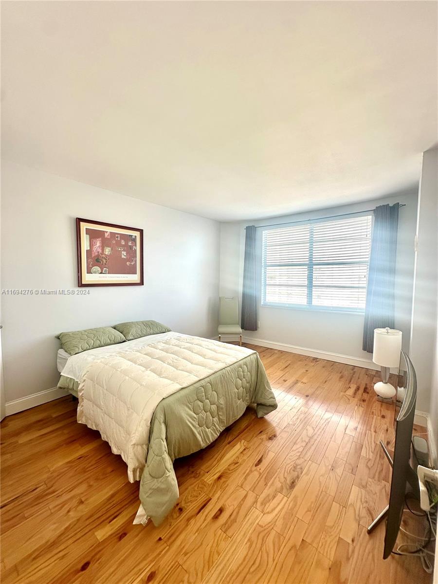 HEMISPHERES CONDO - Residential