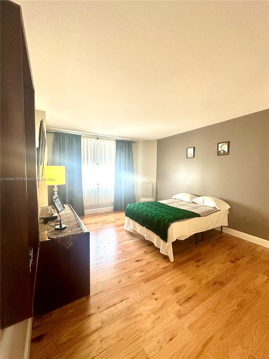 HEMISPHERES CONDO - Residential