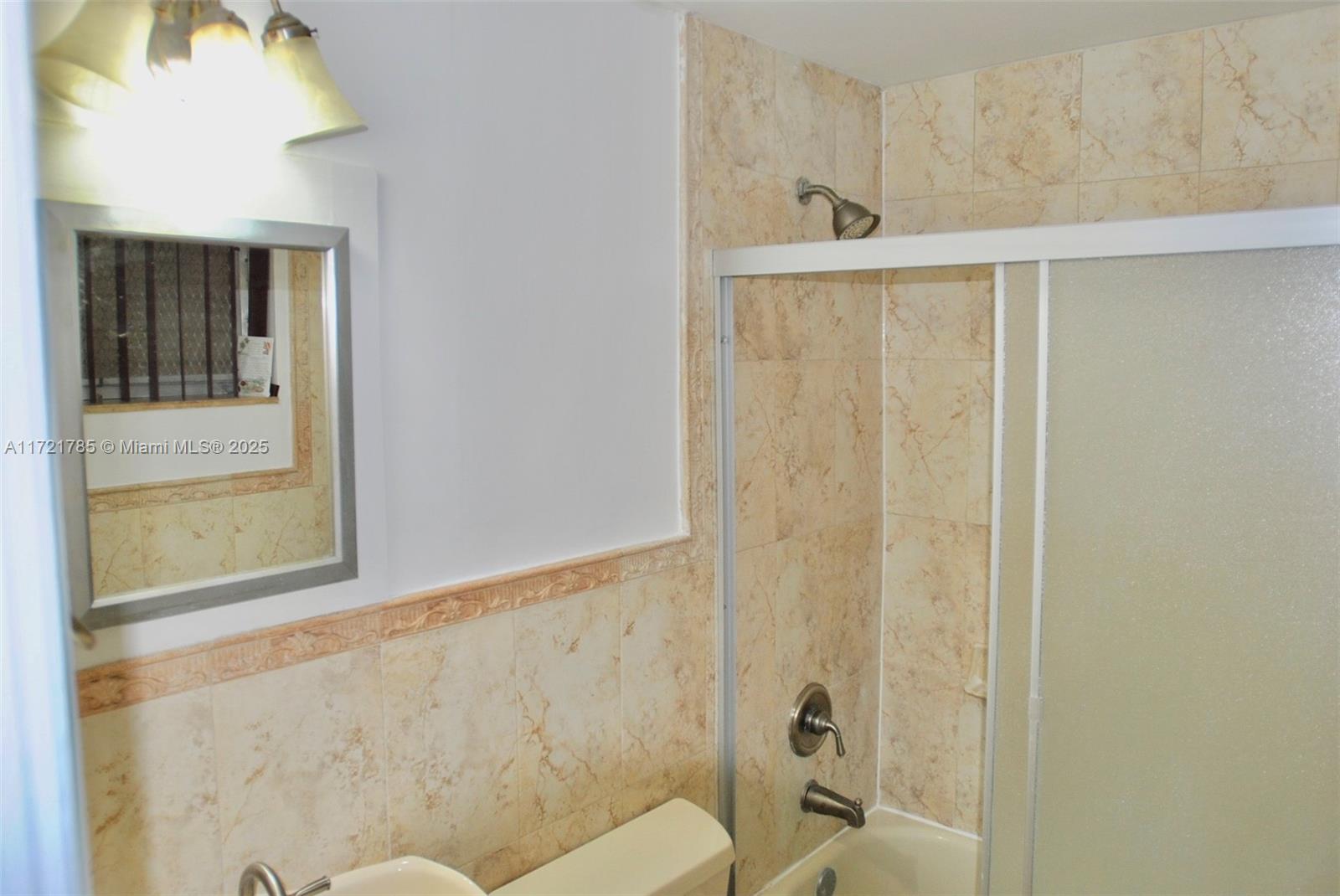 641 ESPANOLA WAY INC COND - Residential