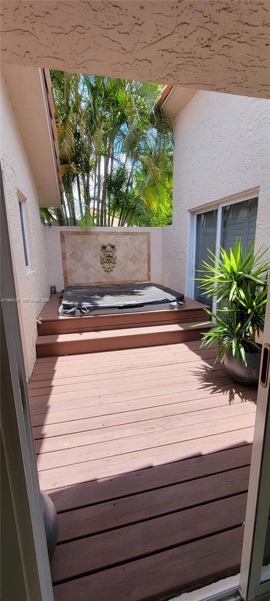 COQUINA LAKES - Residential