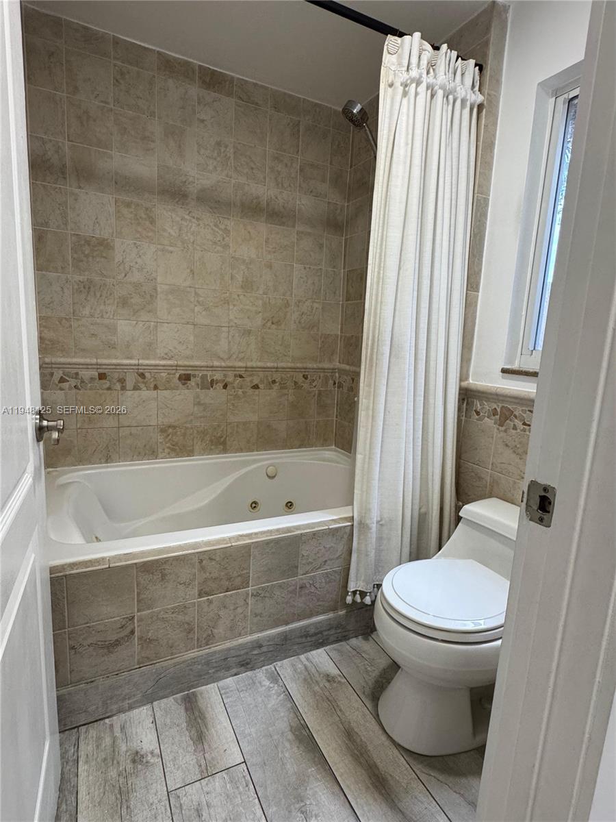 COQUINA LAKES - Residential