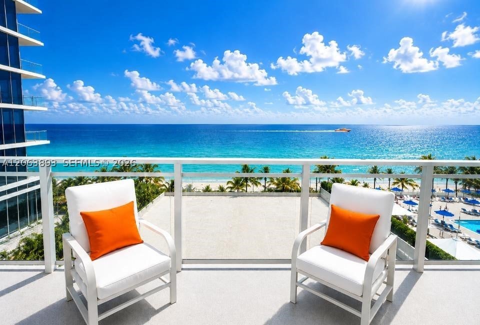 2030 S Ocean Dr 521