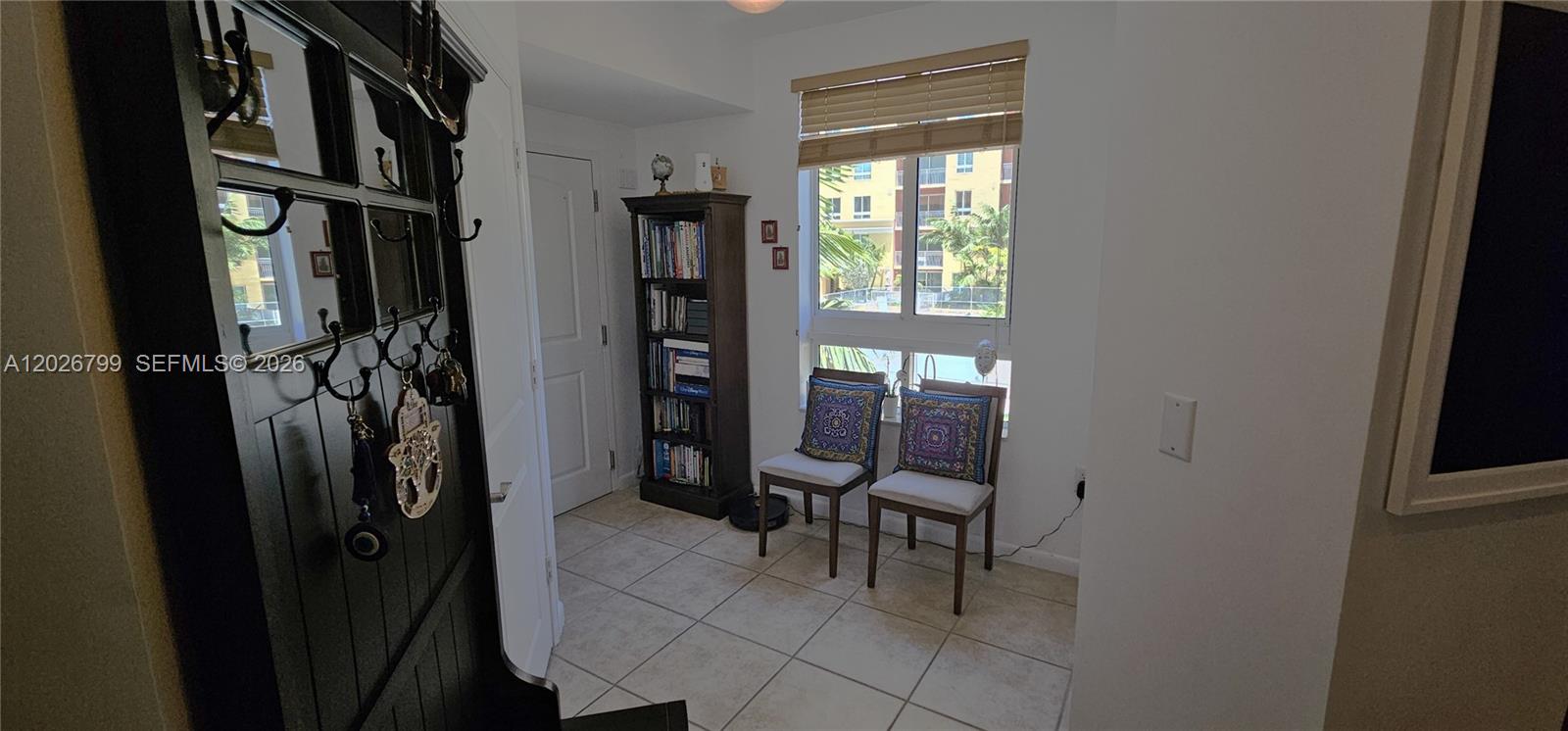 TOSCANO CONDO - Residential