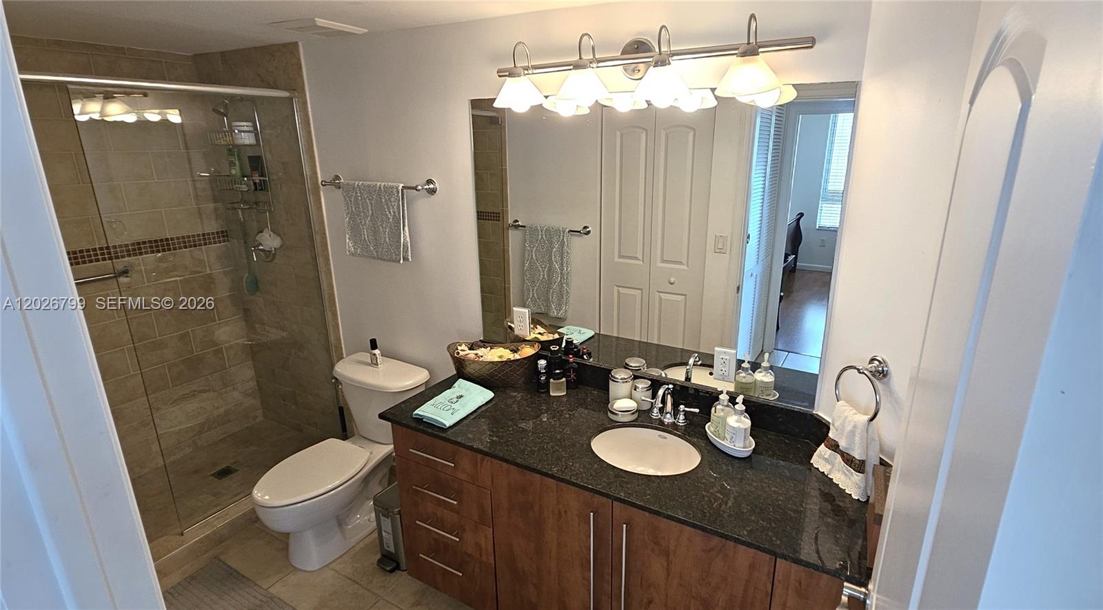 TOSCANO CONDO - Residential