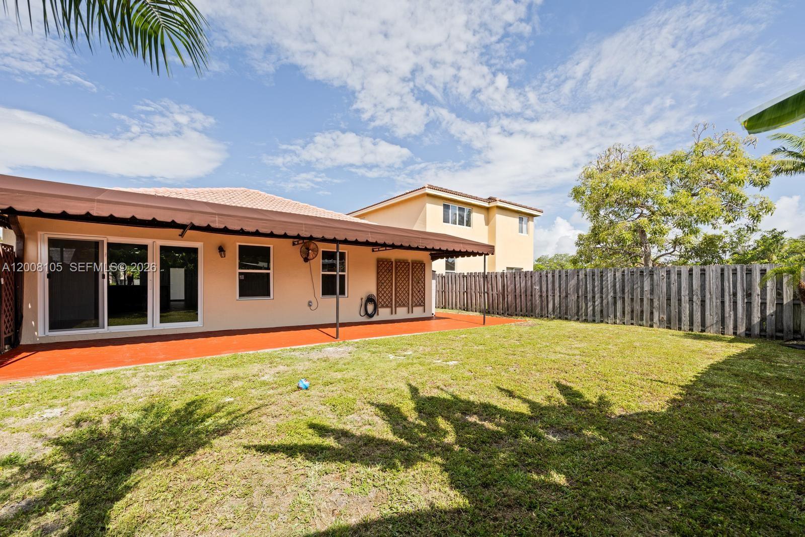 PRECIOUS HOMES AT LAKES B - Residential