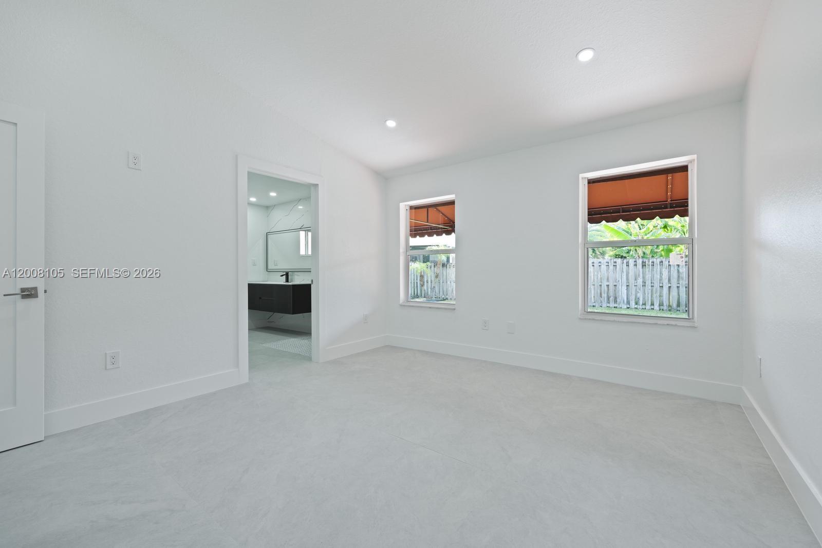 PRECIOUS HOMES AT LAKES B - Residential
