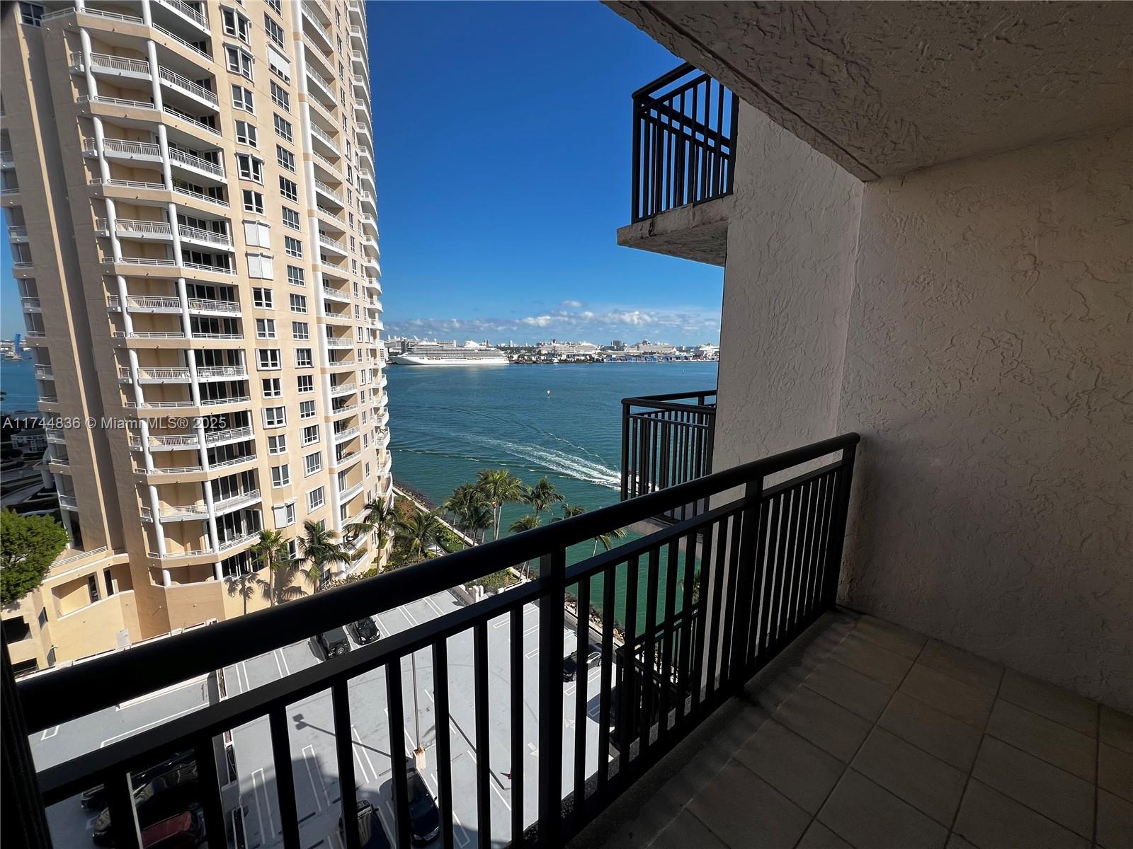 BRICKELL KEY II CONDO - Residential