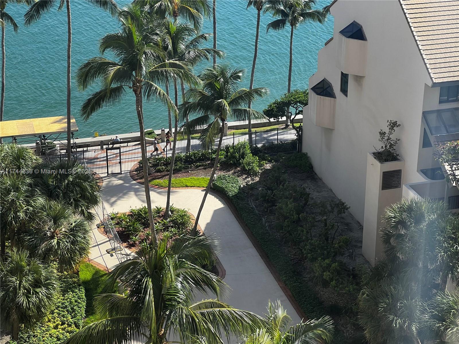 BRICKELL KEY II CONDO - Residential
