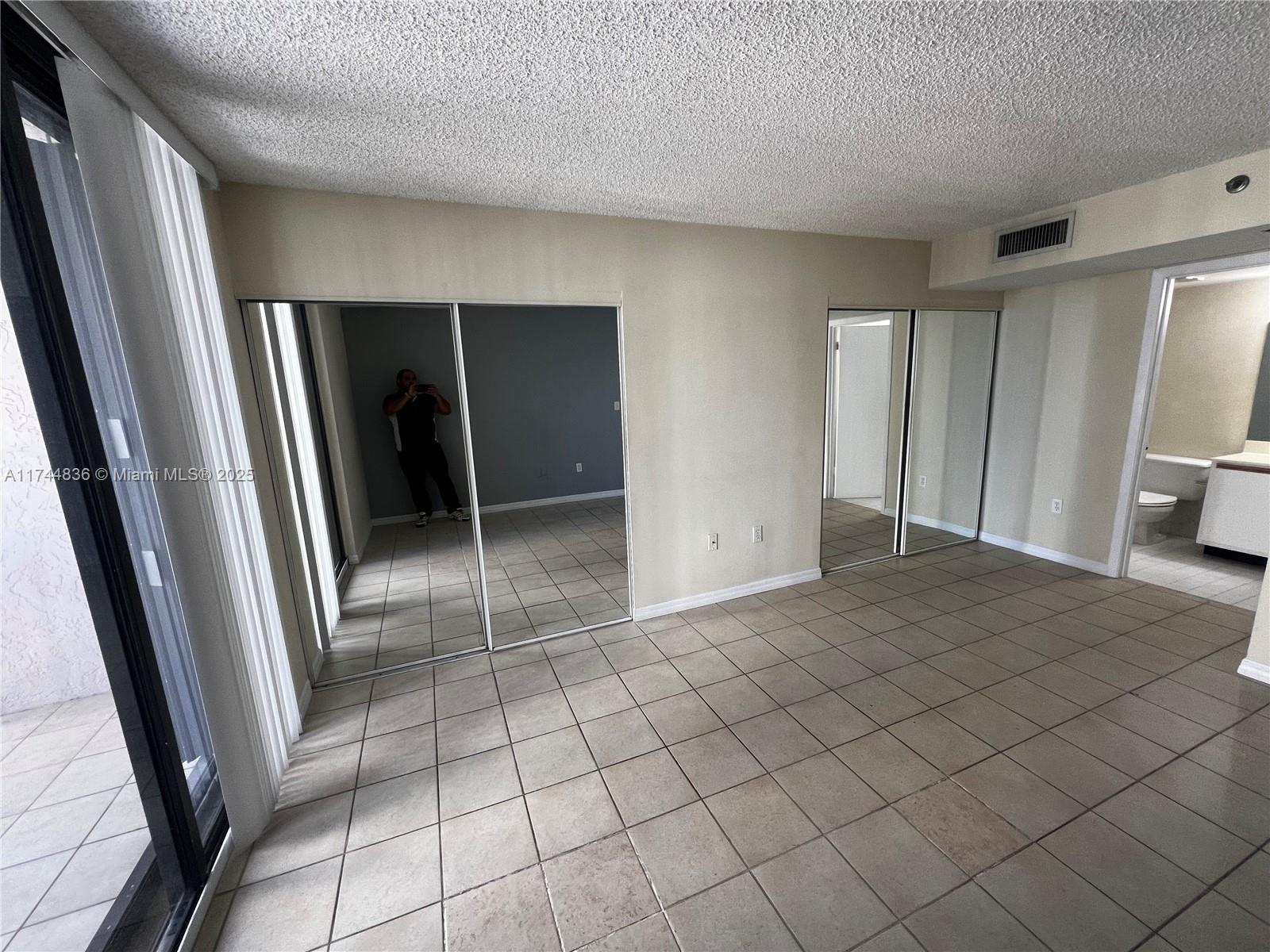 BRICKELL KEY II CONDO - Residential