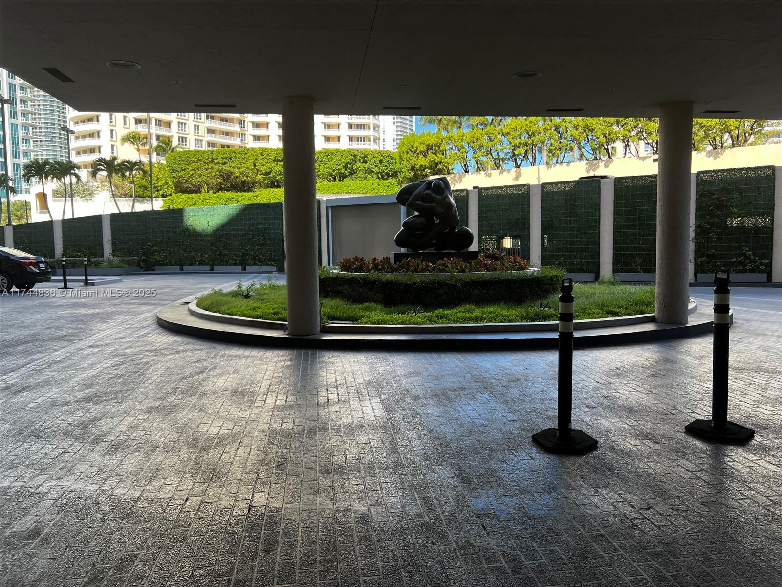 BRICKELL KEY II CONDO - Residential
