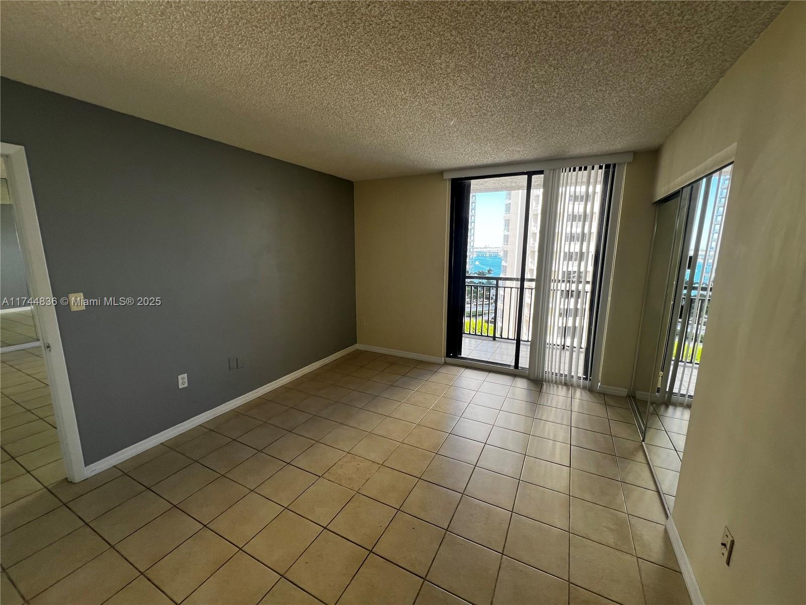 BRICKELL KEY II CONDO - Residential
