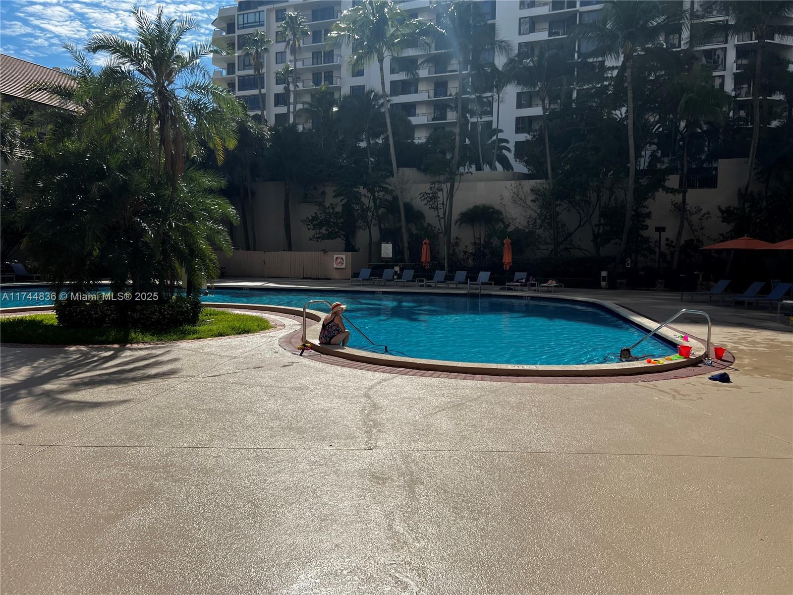 BRICKELL KEY II CONDO - Residential
