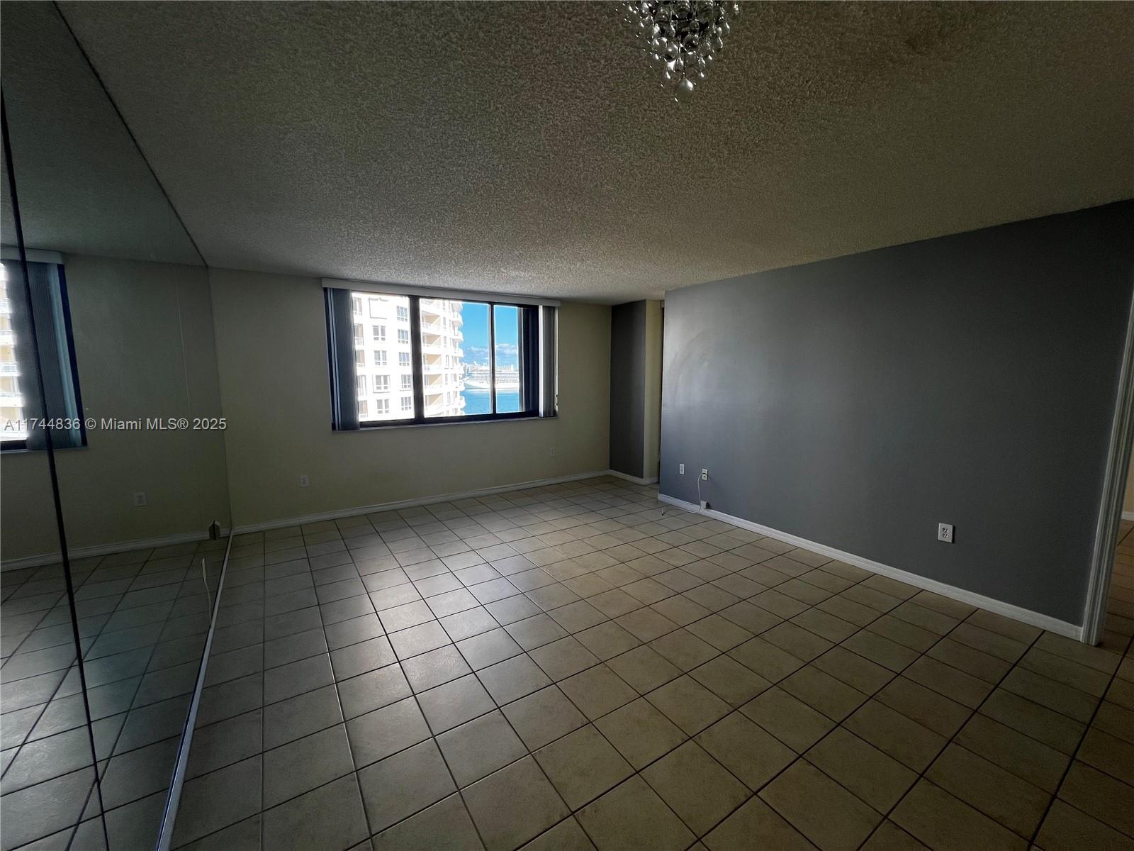BRICKELL KEY II CONDO - Residential