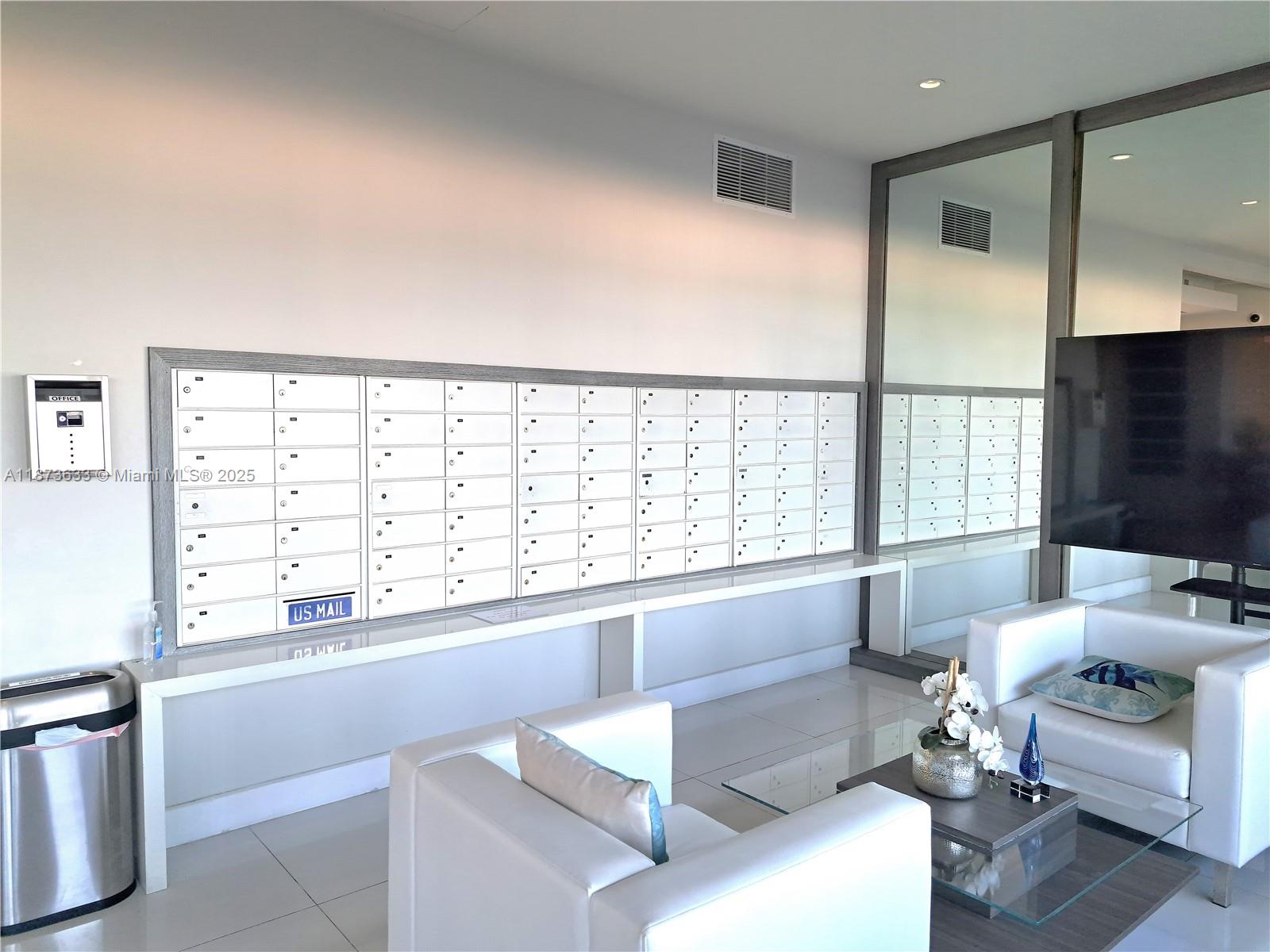 SPRING TIDE APTS CO-OP - Residential