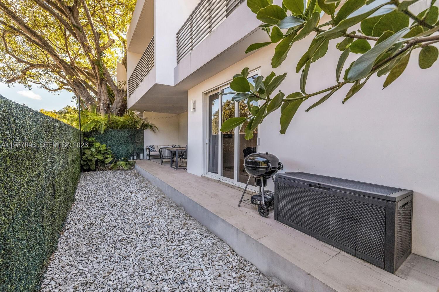 POMELO PARK - Residential