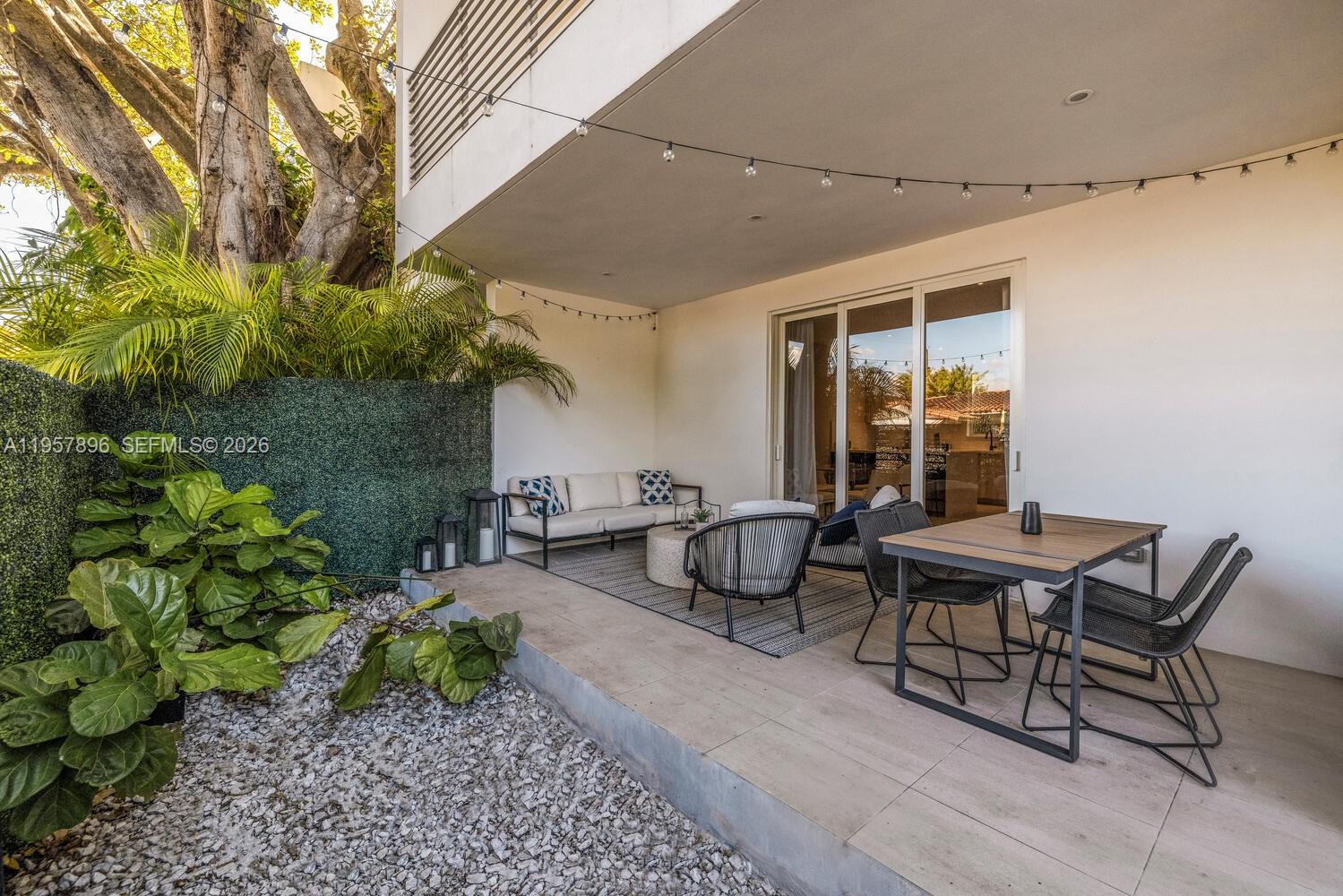 POMELO PARK - Residential