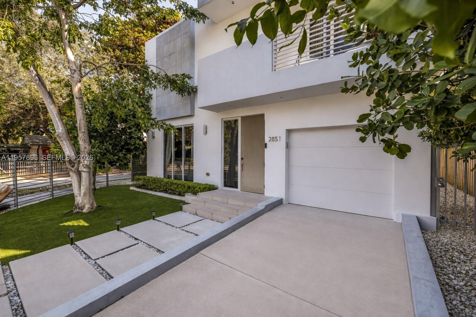 POMELO PARK - Residential