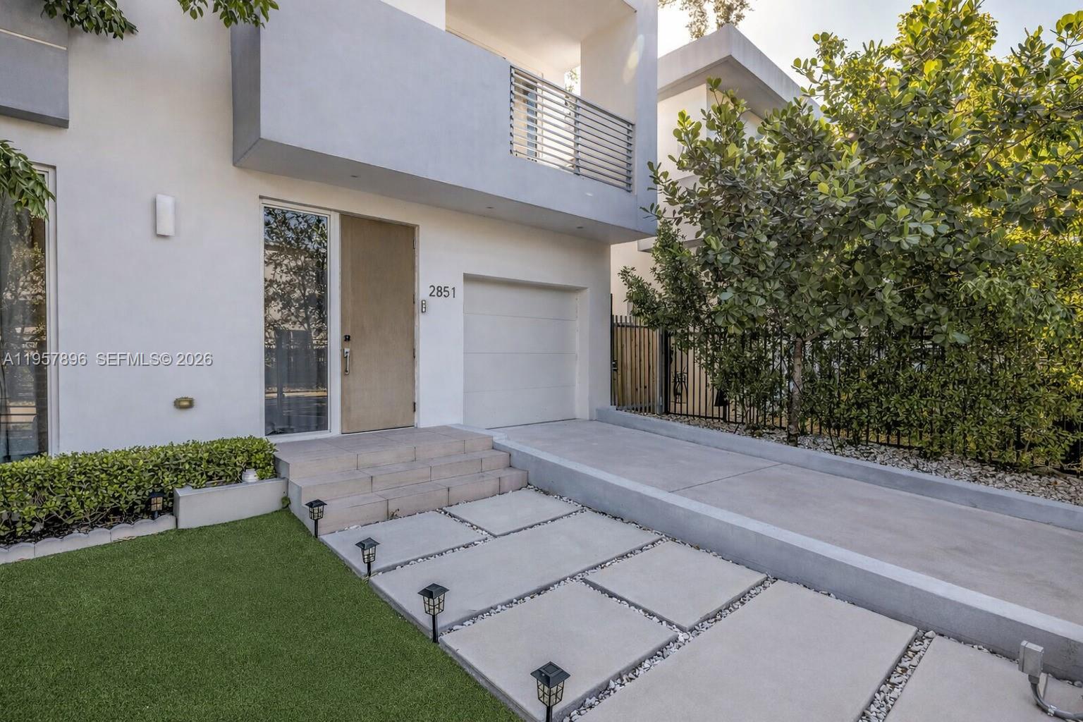 POMELO PARK - Residential