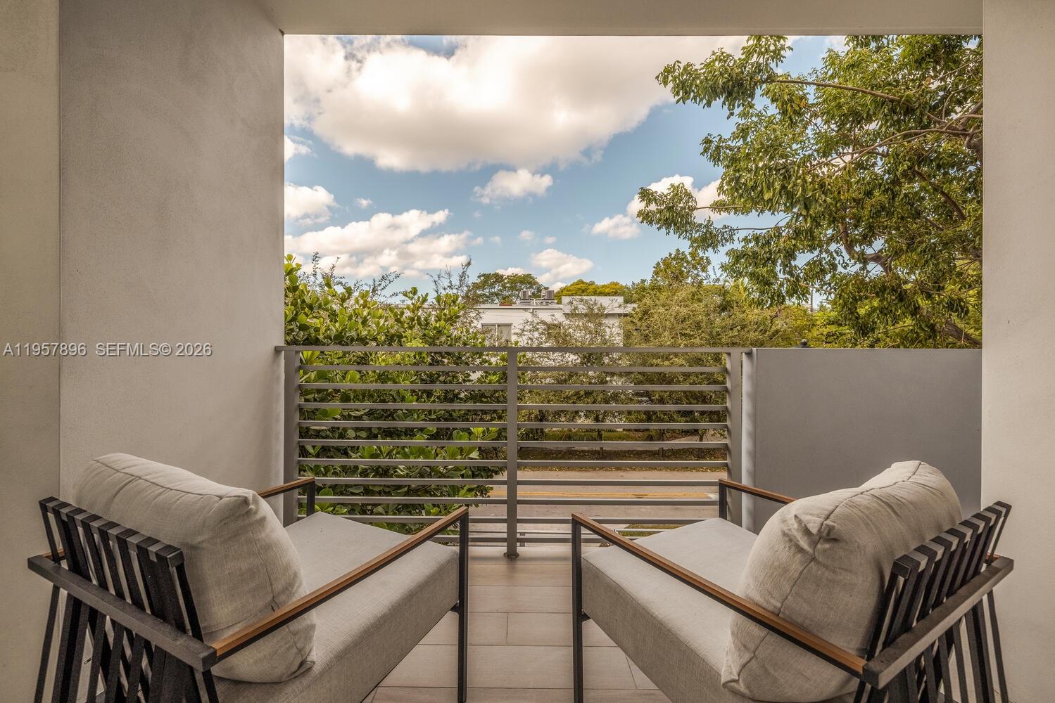 POMELO PARK - Residential