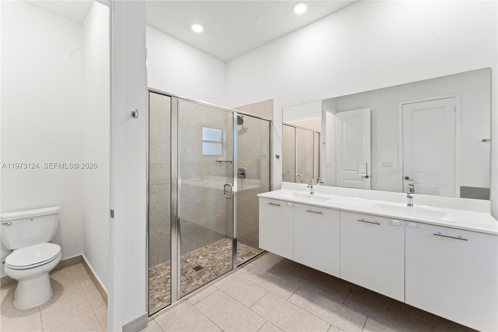 TUSCAN ISLES - Residential