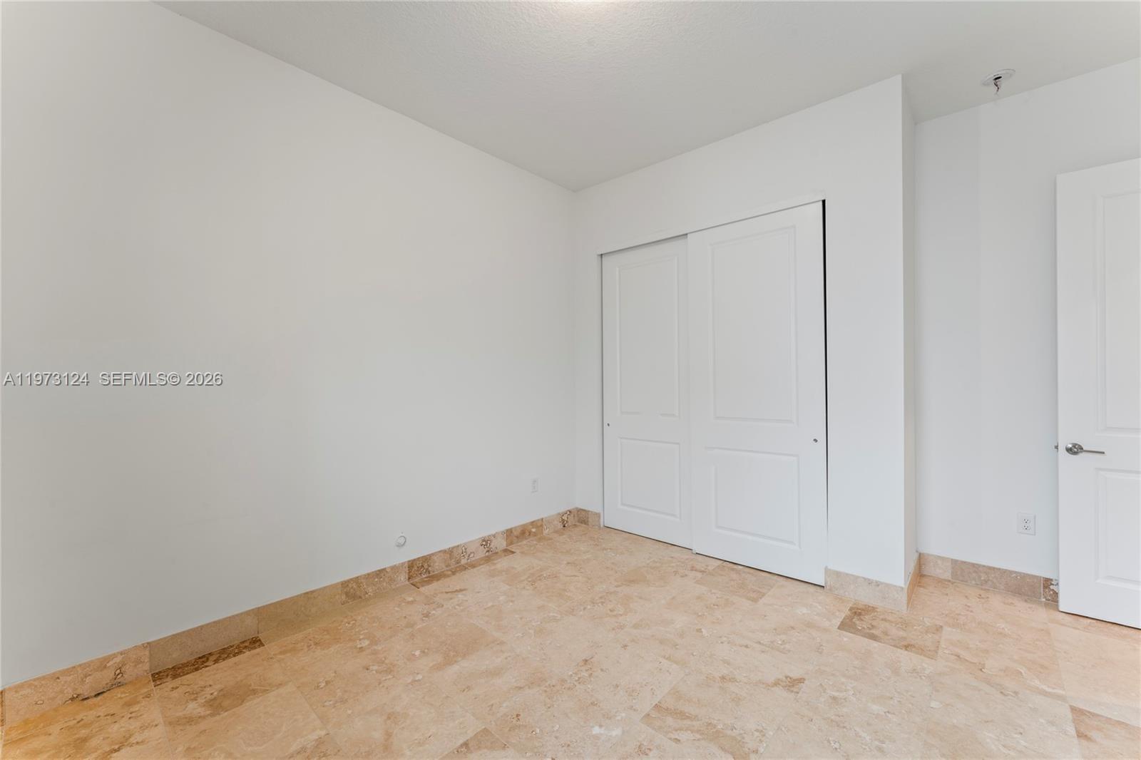 TUSCAN ISLES - Residential