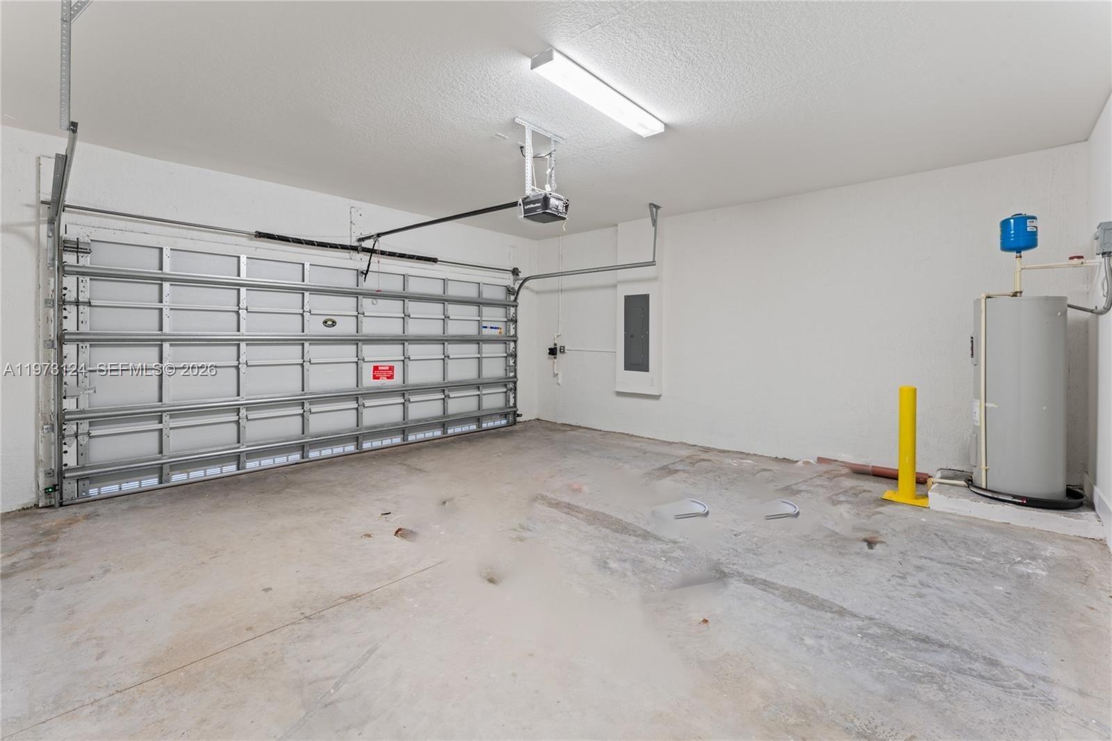 TUSCAN ISLES - Residential