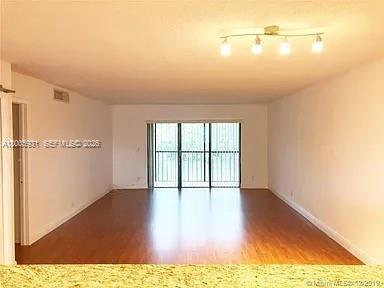 4 North - Residential Lease