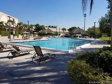 4 North - Residential Lease
