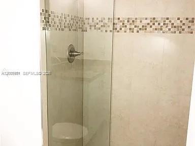 4 North - Residential Lease