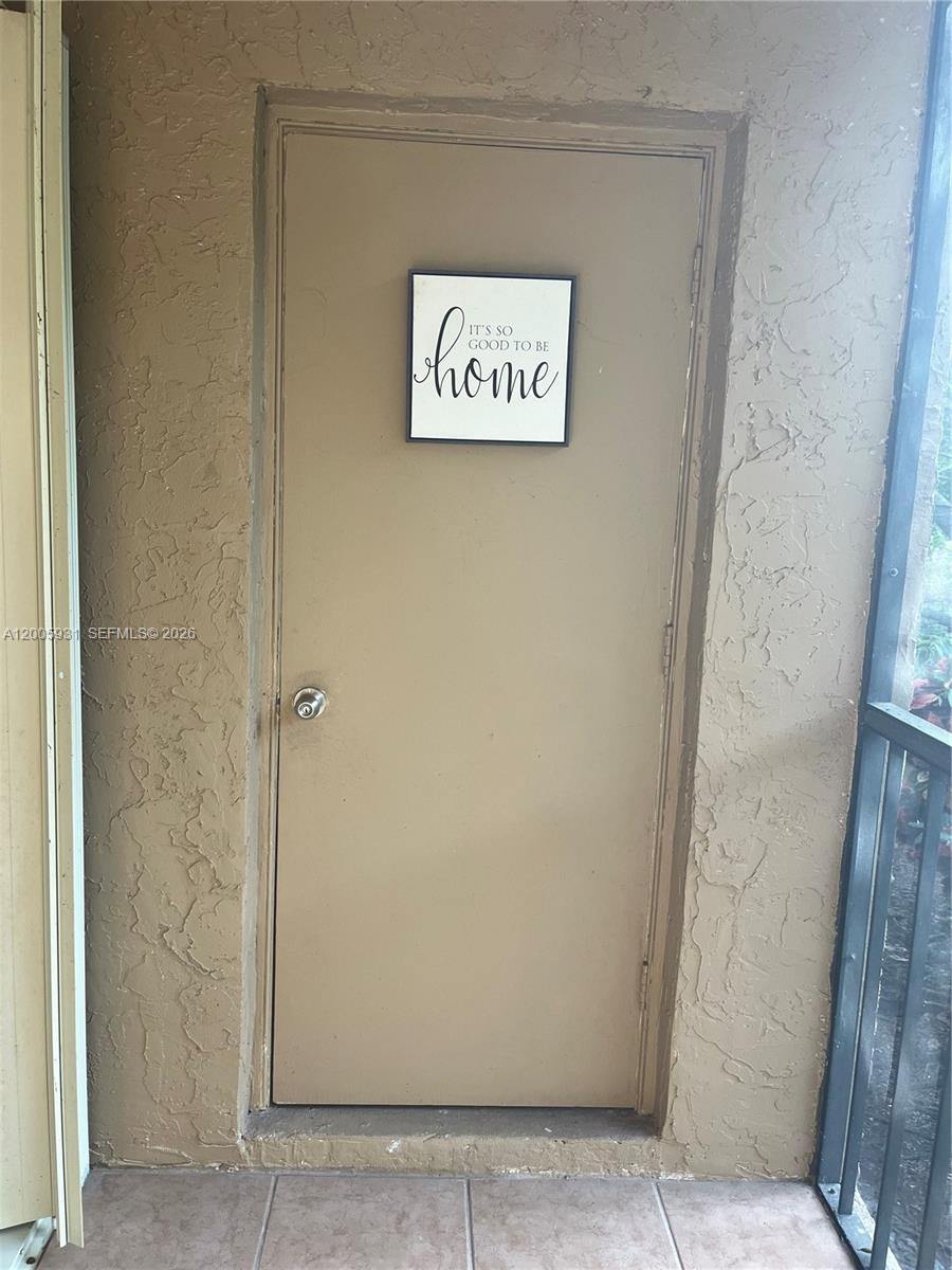4 North - Residential Lease